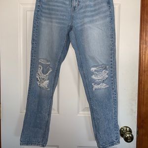 American Eagle Mom Jeans